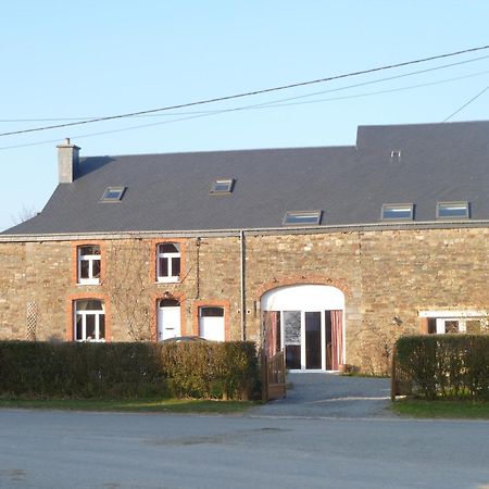 B&B Les Trois Voisins Bourseigne-Vieille Exterior photo